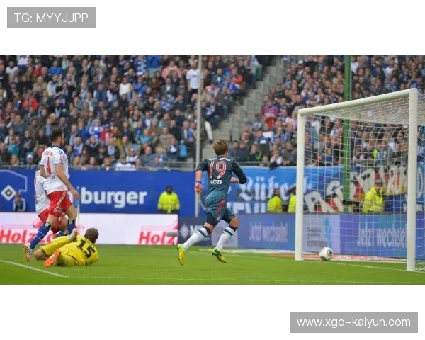 “评论:德甲保级混战升温,汉堡科隆濒临降级区” “评论:德甲保级混战升温,汉堡科隆濒临降级区”